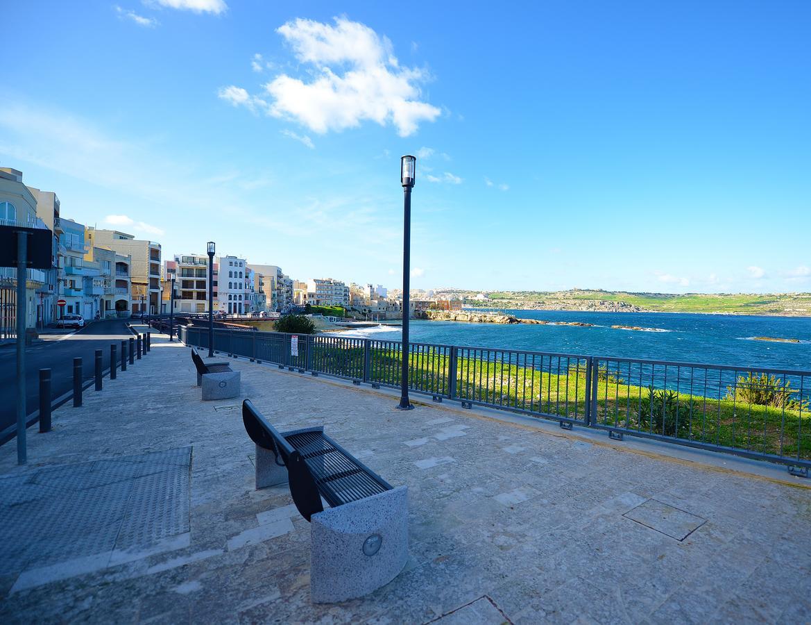 Seashells 2 Bedroom Apartment With Sunny Terrace With Stunning Sea Views - By Getawaysmalta St. Paul's Bay Bagian luar foto