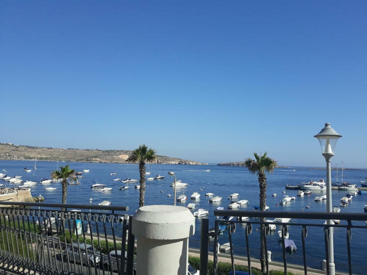 Seashells 2 Bedroom Apartment With Sunny Terrace With Stunning Sea Views - By Getawaysmalta St. Paul's Bay Bagian luar foto